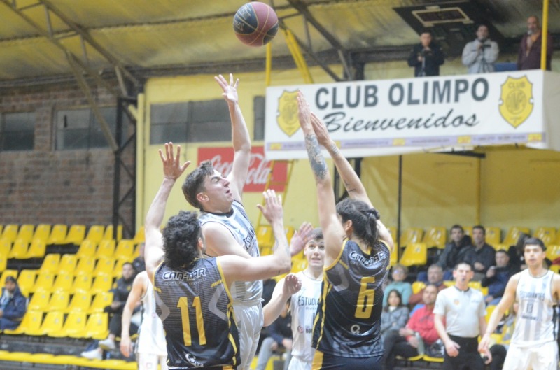 Estudiantes super a Olimpo de Baha Blanca y qued segundo